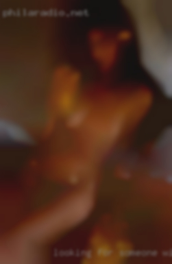 Looking for someone to with experienced housewife explore.